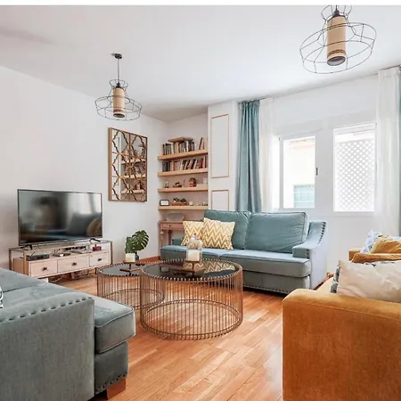Exclusivo Duplex Con Terraza En * סביליה