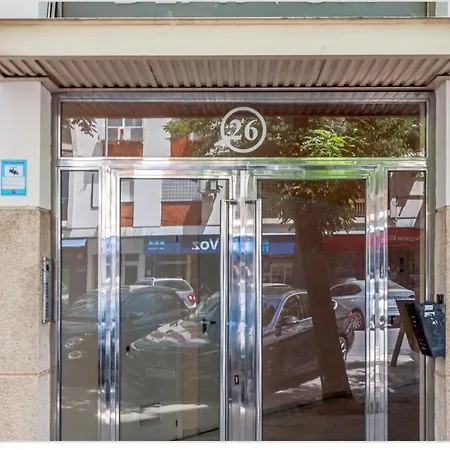 דירה Exclusivo Duplex Con Terraza En סביליה