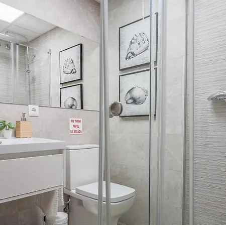 דירה Exclusivo Duplex Con Terraza En סביליה